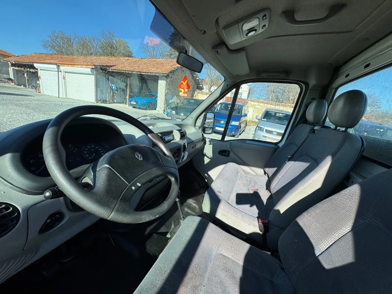 Renault Master 2.8TDI, снимка 9 - Бусове и автобуси - 48836825