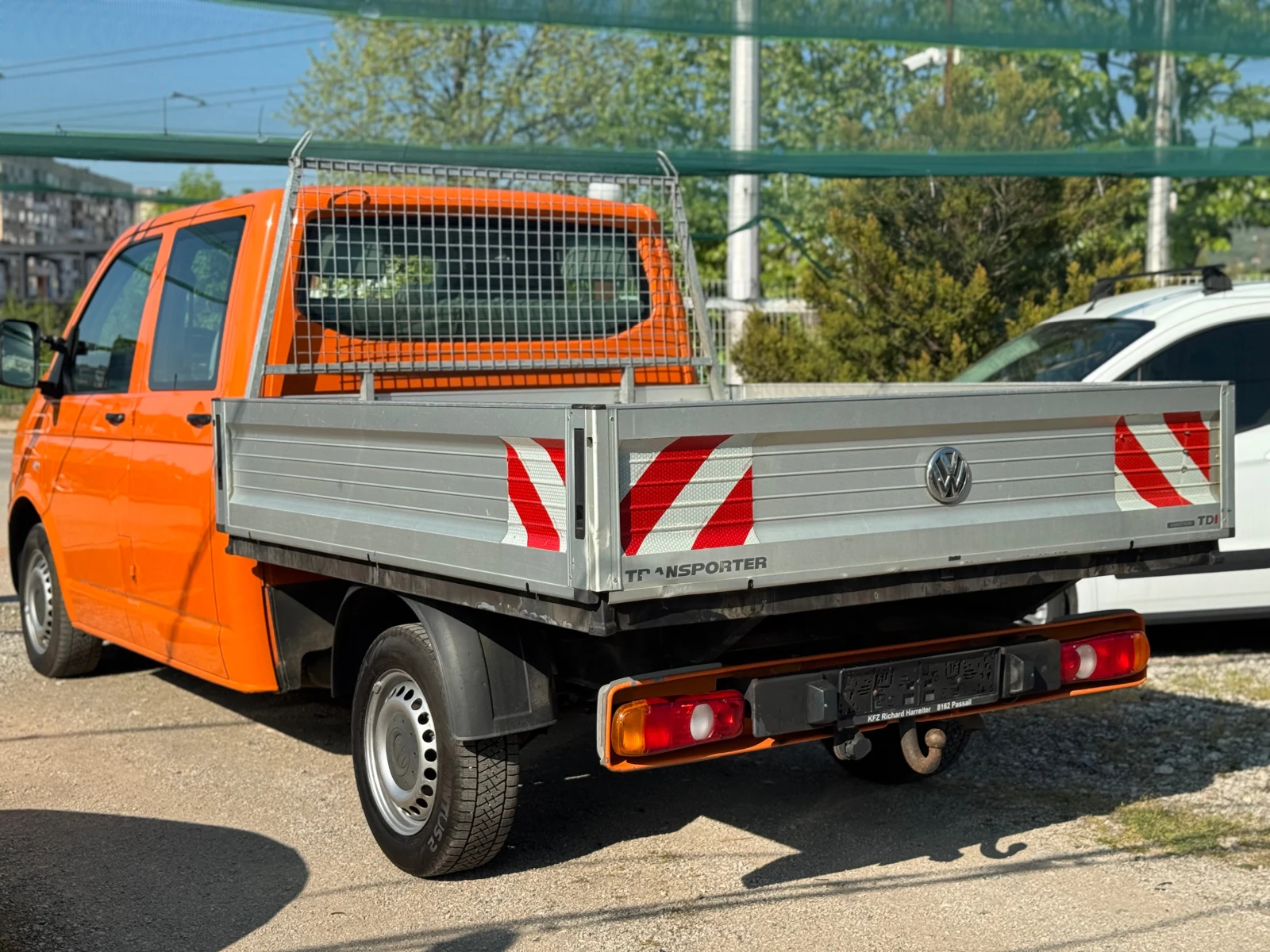 VW Transporter 2.0TDI* 4-motion* KLIMATRONIK, снимка 5 - Бусове и автобуси - 54324926