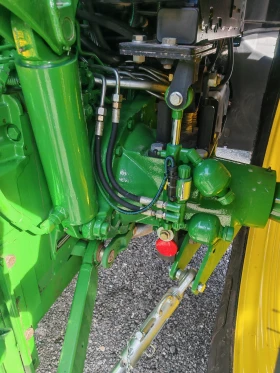 ����� �� �������� �� ������� John Deere 6125R ������ � ������������ ������ 20 %