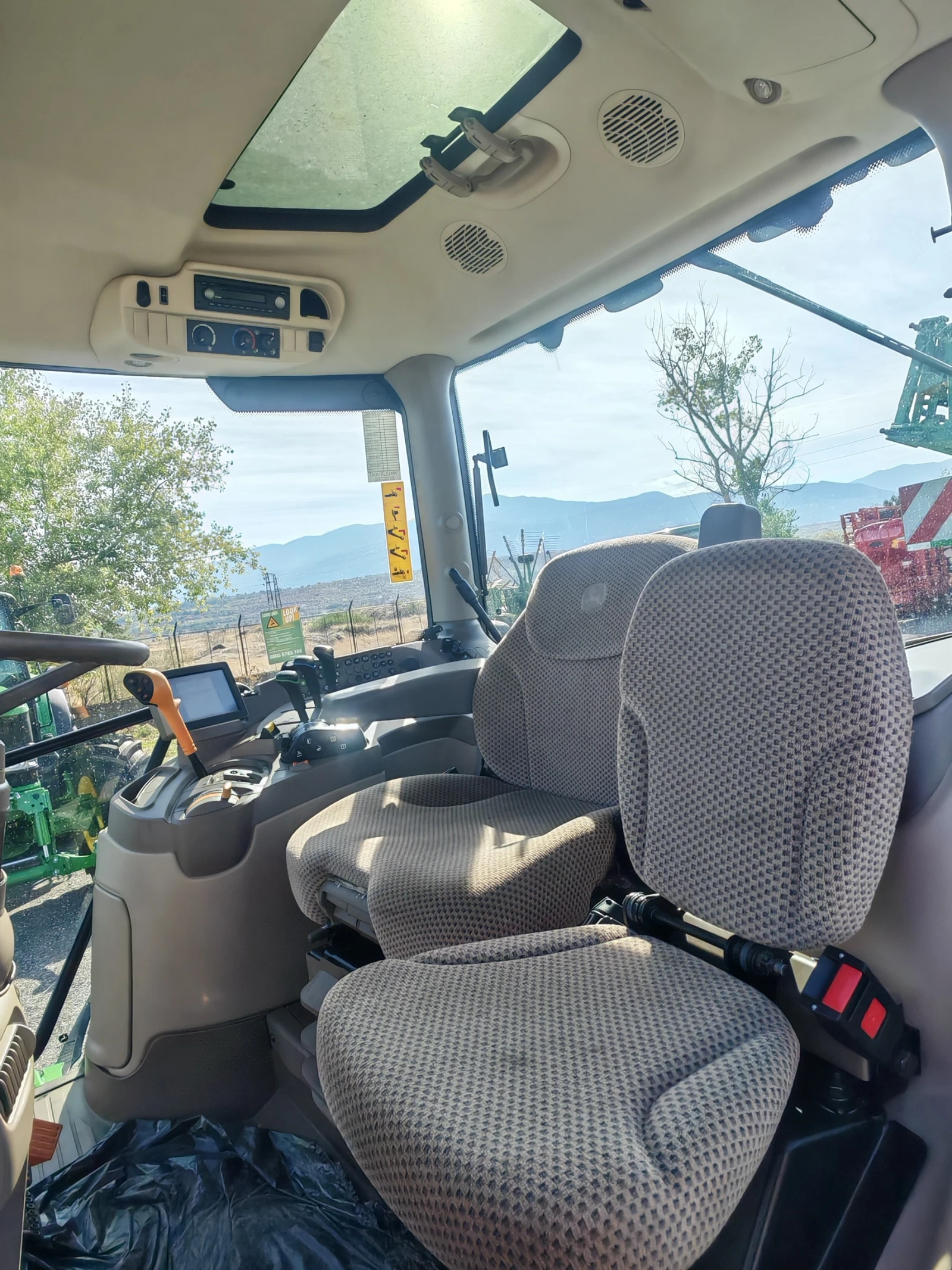 ������� John Deere 6125R ������ � ������������ ������ 20 % | Mobile.bg � ����������� 14