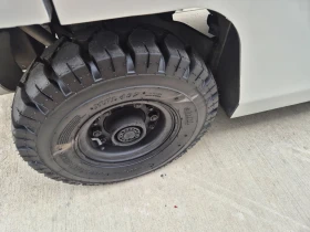 Мотокар Nissan 2 тона / ГАЗ-БЕНЗИН / АВТОМАТ / ПЕРФЕКТЕН, снимка 14