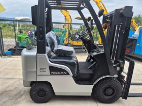 Мотокар Nissan 2 тона / ГАЗ-БЕНЗИН / АВТОМАТ / ПЕРФЕКТЕН, снимка 6