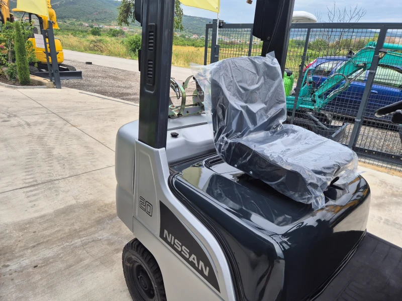 Мотокар Nissan 2 тона / ГАЗ-БЕНЗИН / АВТОМАТ / ПЕРФЕКТЕН, снимка 12 - Индустриална техника - 49458974