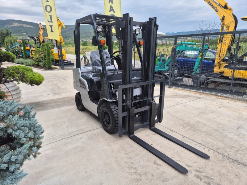 Мотокар Nissan 2 тона / ГАЗ-БЕНЗИН / АВТОМАТ / ПЕРФЕКТЕН, снимка 7 - Индустриална техника - 49458974