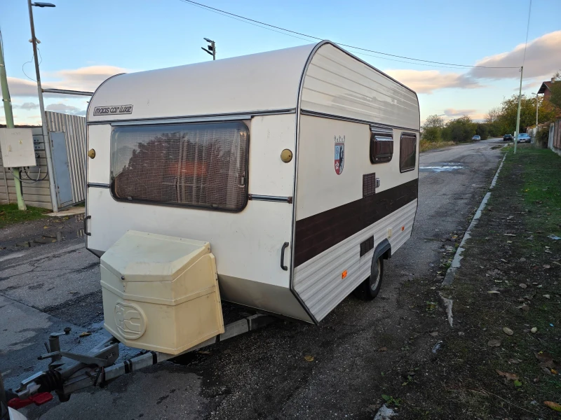 Каравана Adria HOME CAR 380, снимка 2 - Каравани и кемпери - 52545416