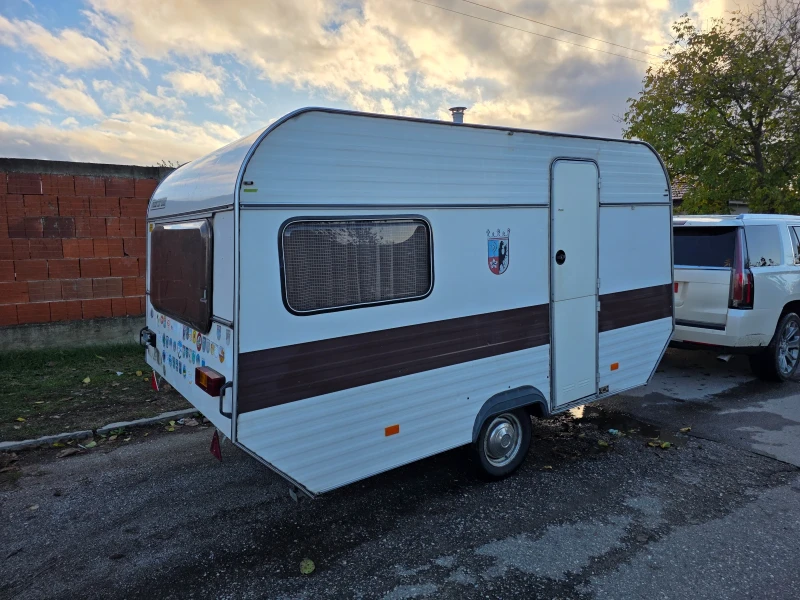 Каравана Adria HOME CAR 380, снимка 4 - Каравани и кемпери - 52545416