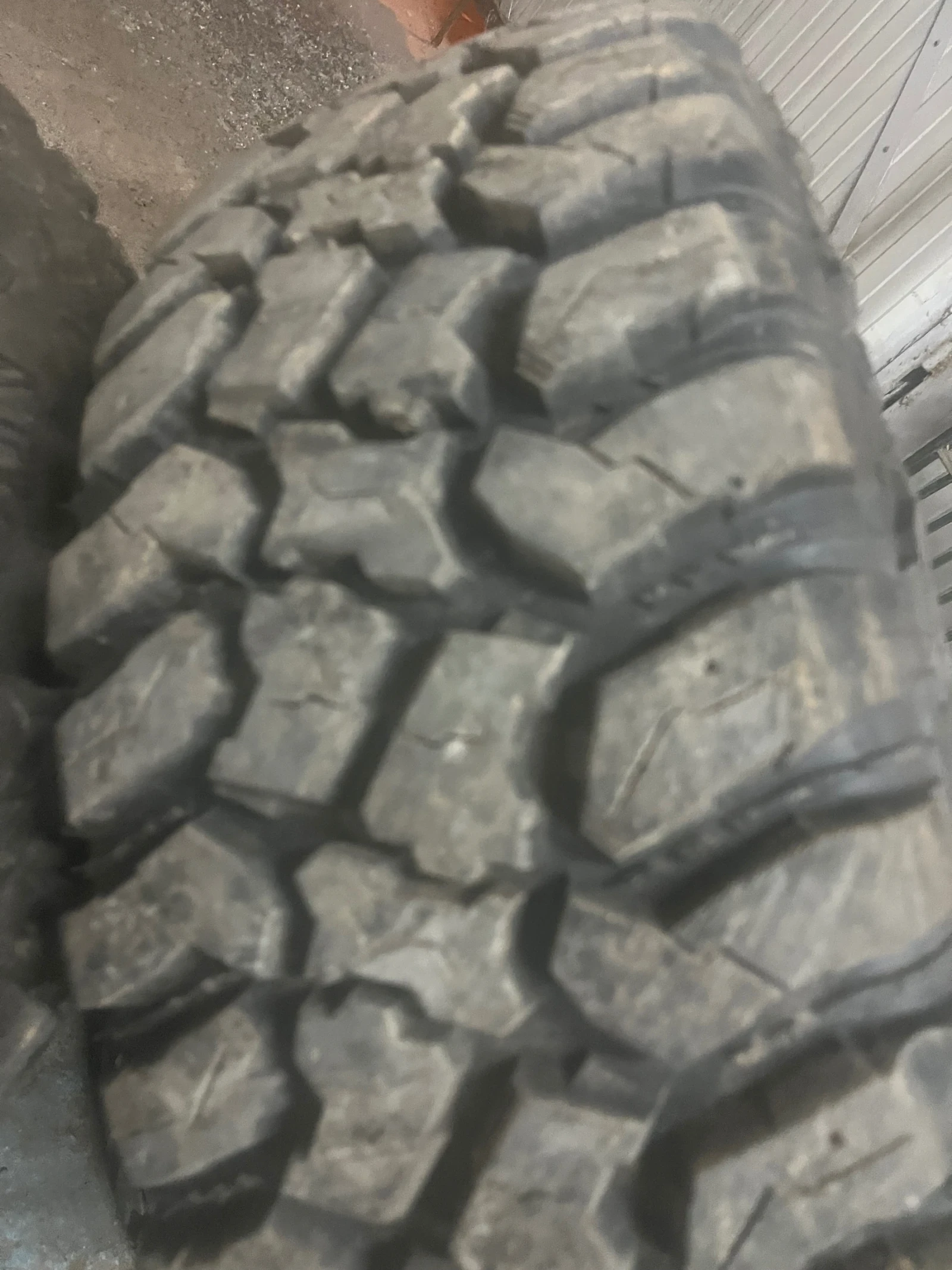    265/70R16  Toyota Land cruiser | Mobile.bg   3