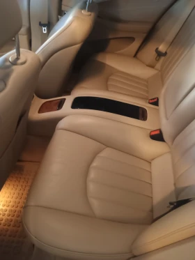 Mercedes-Benz CLS 500, снимка 12