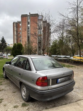 Opel Astra, снимка 3