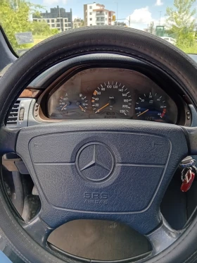 Обява за продажба на Mercedes-Benz E 250 ~2 200 лв. - изображение 4