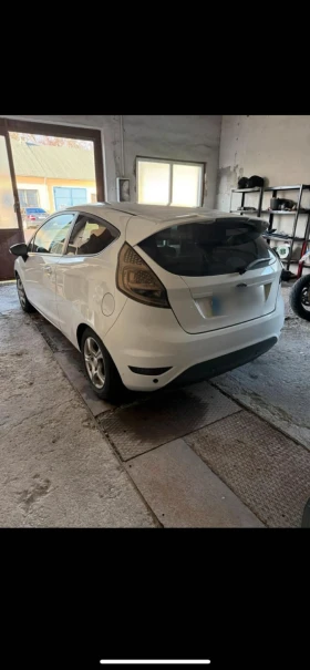 Ford Fiesta - 2398 € / 4690.08 лв. - 52874180 2