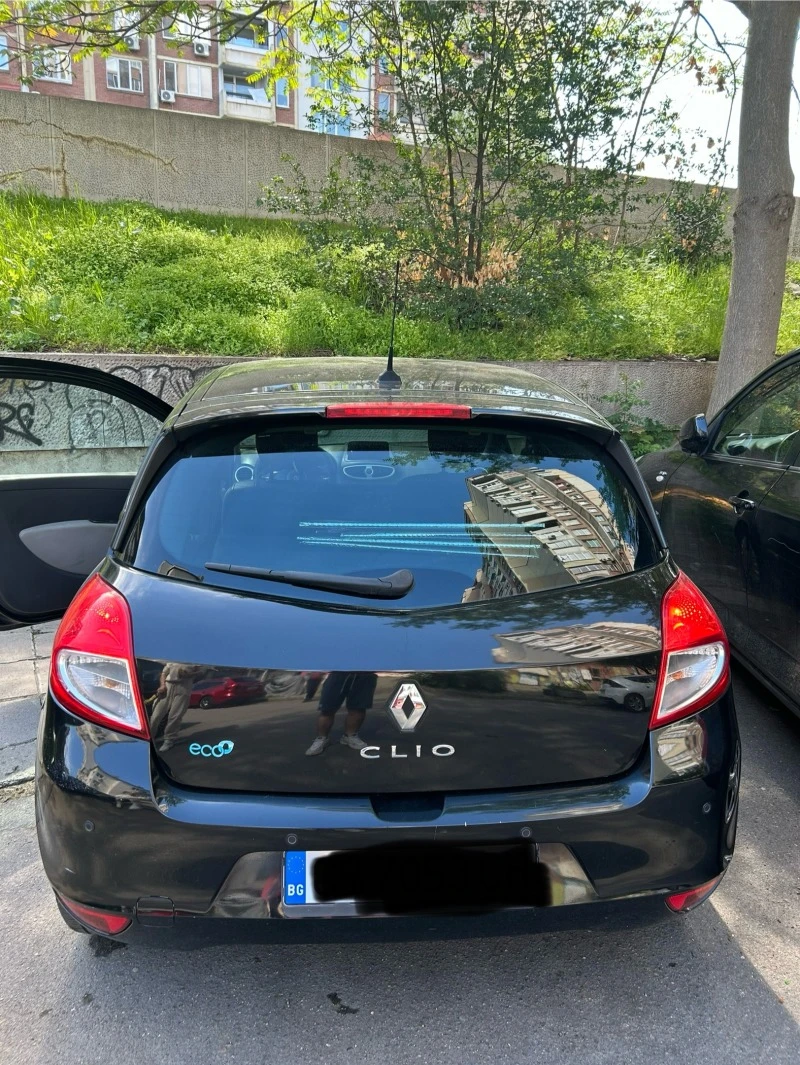 Renault Clio, снимка 6 - Автомобили и джипове - 47575952