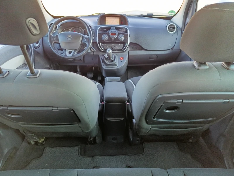 Renault Kangoo 1.5dci 90k.c., снимка 8 - Автомобили и джипове - 48095619