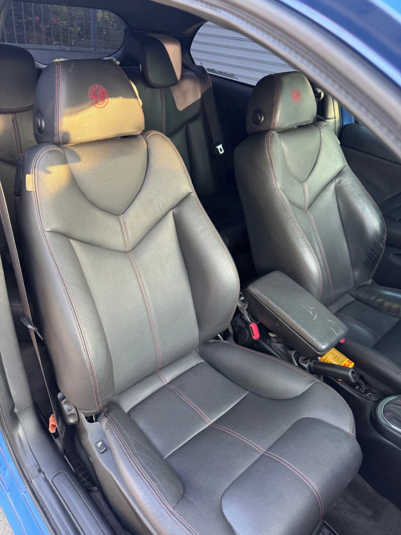 Alfa Romeo 147, снимка 10 - Автомобили и джипове - 52624564