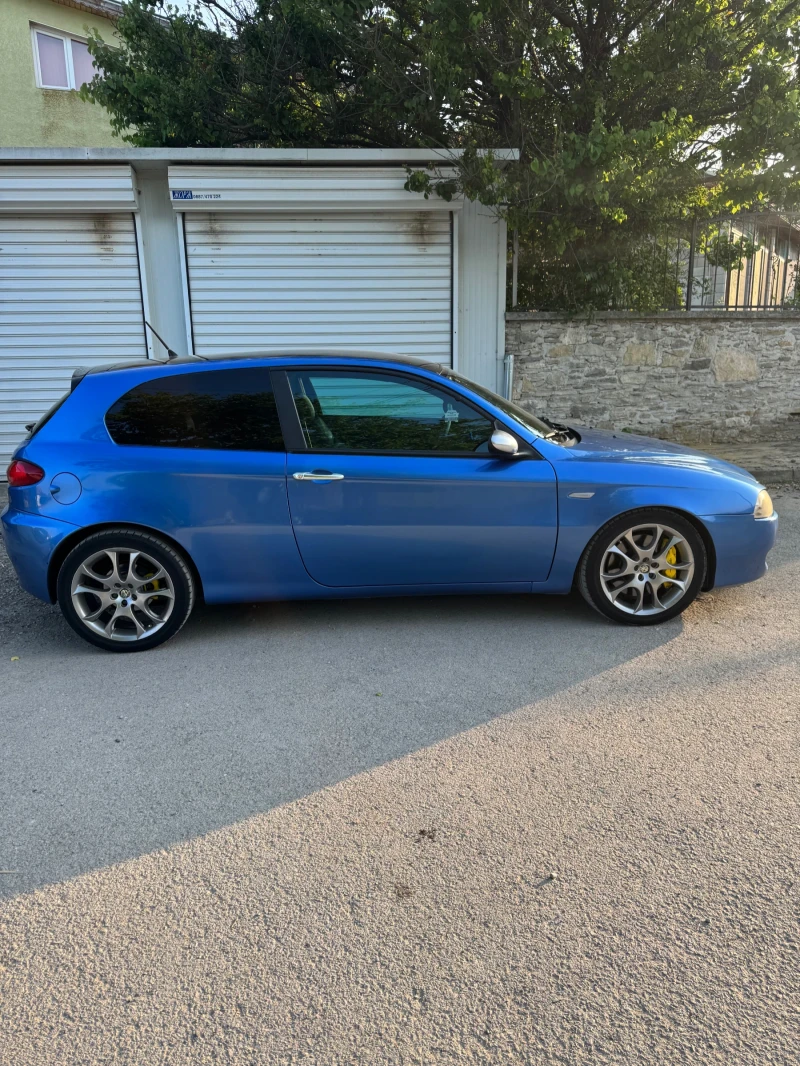 Alfa Romeo 147, снимка 2 - Автомобили и джипове - 52624564