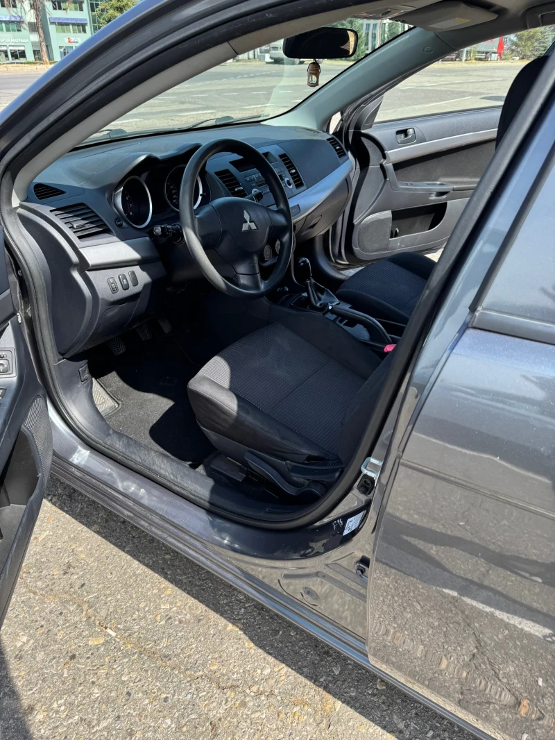 Mitsubishi Lancer 1.6, снимка 7 - Автомобили и джипове - 52149127