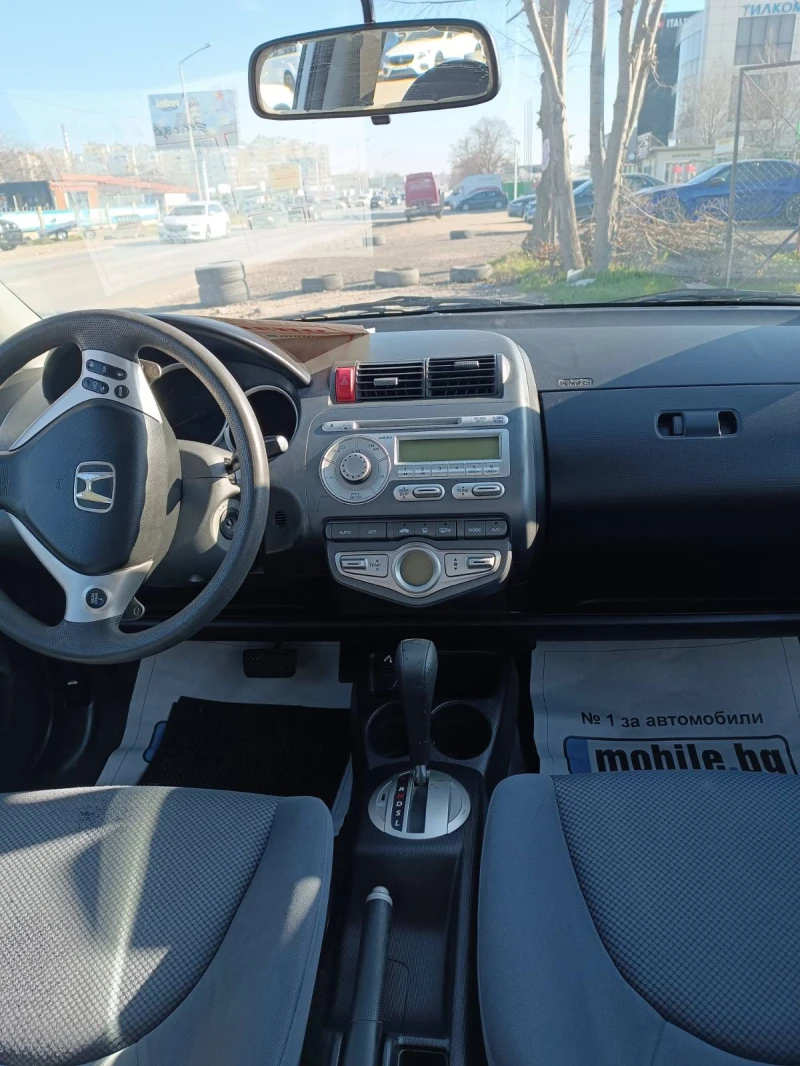 Honda Jazz, снимка 6 - Автомобили и джипове - 52774451