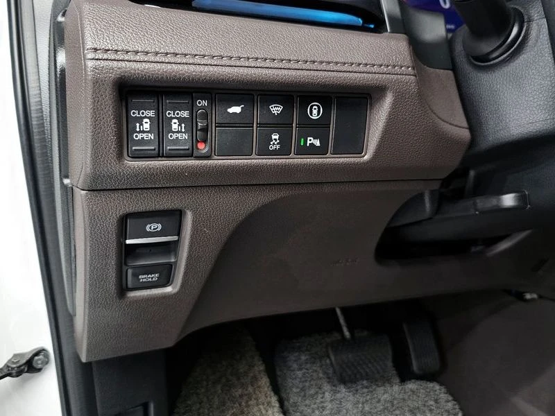 Honda Odyssey 3.5 Automatic, снимка 17 - Автомобили и джипове - 55906001