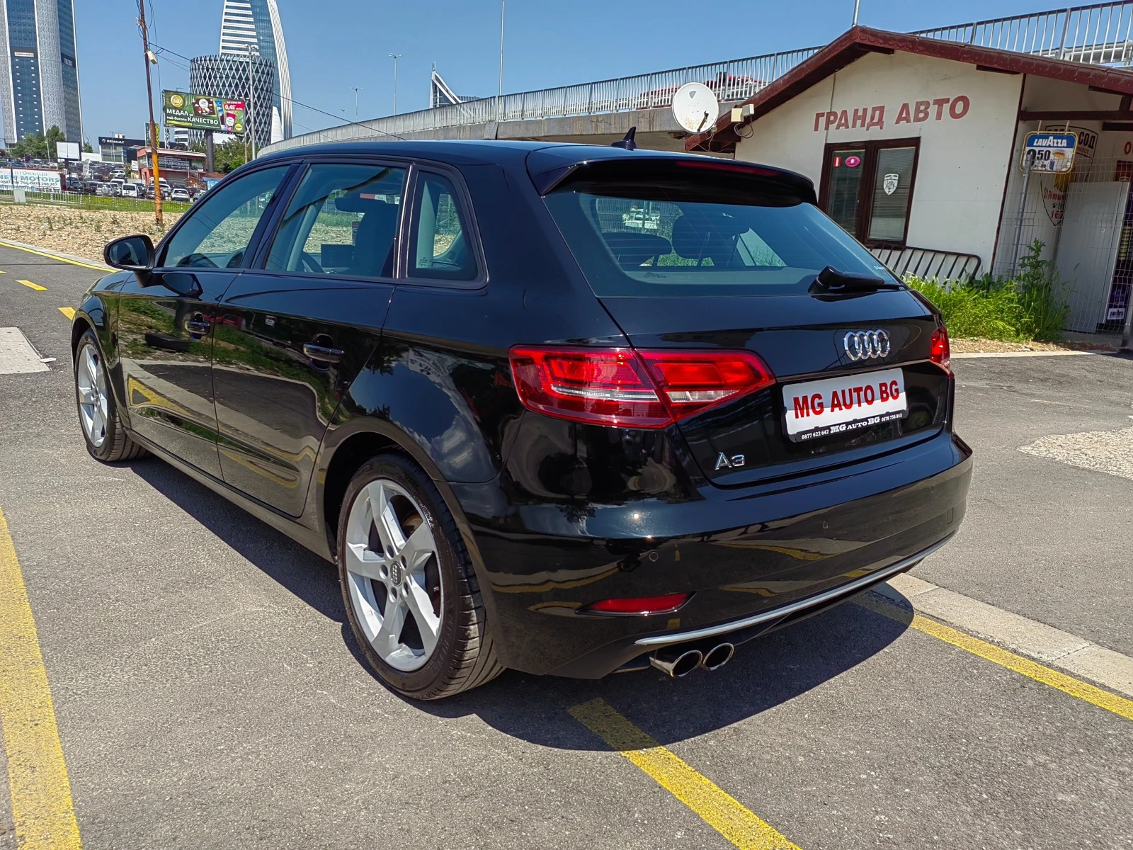 Audi A3 1.4i  - изображение 7