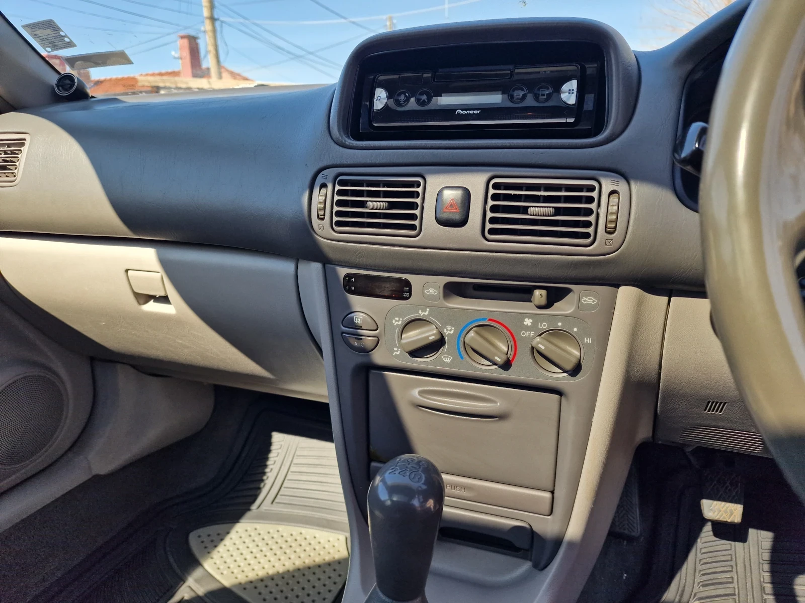 Toyota Corolla  - изображение 5