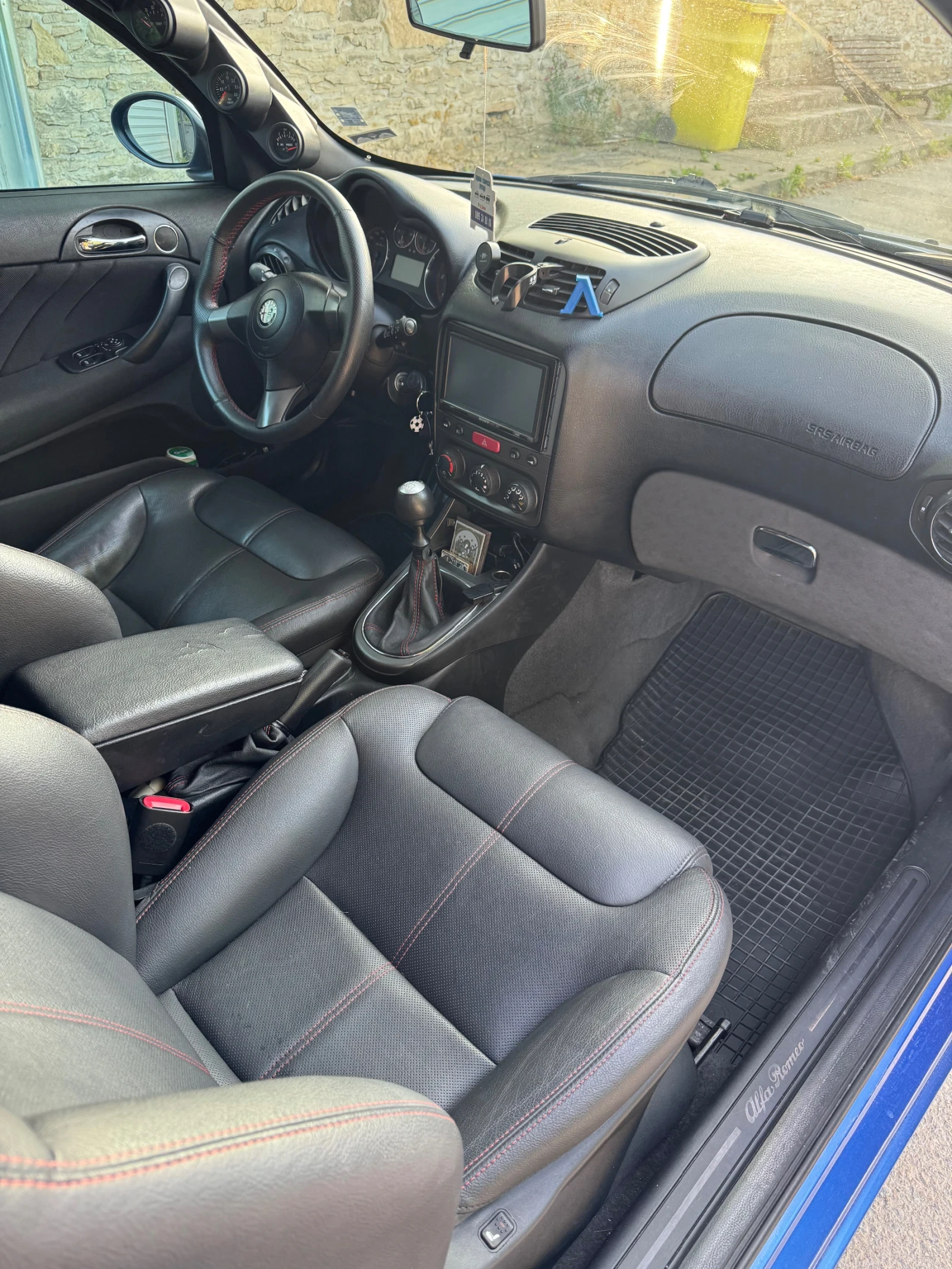 Alfa Romeo 147  - изображение 8