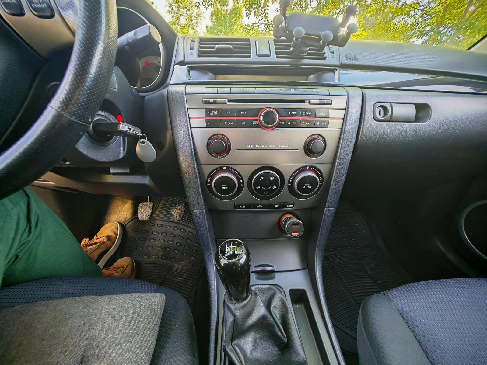 Mazda 3  - изображение 10