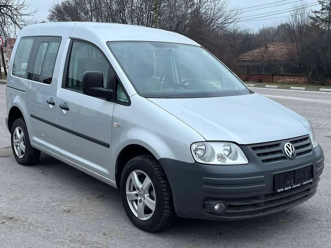 VW Caddy Life 1.9 TDI 4x4 - изображение 2