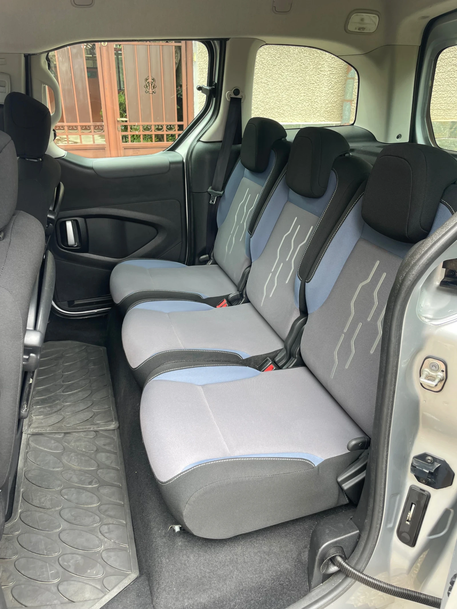 Peugeot Partner 1.6e-HDI* TEPEE*      - изображение 10