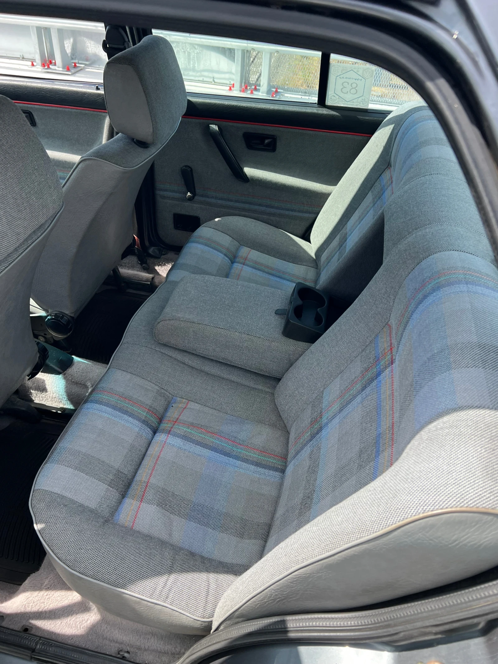 VW Jetta 1.6 - изображение 4