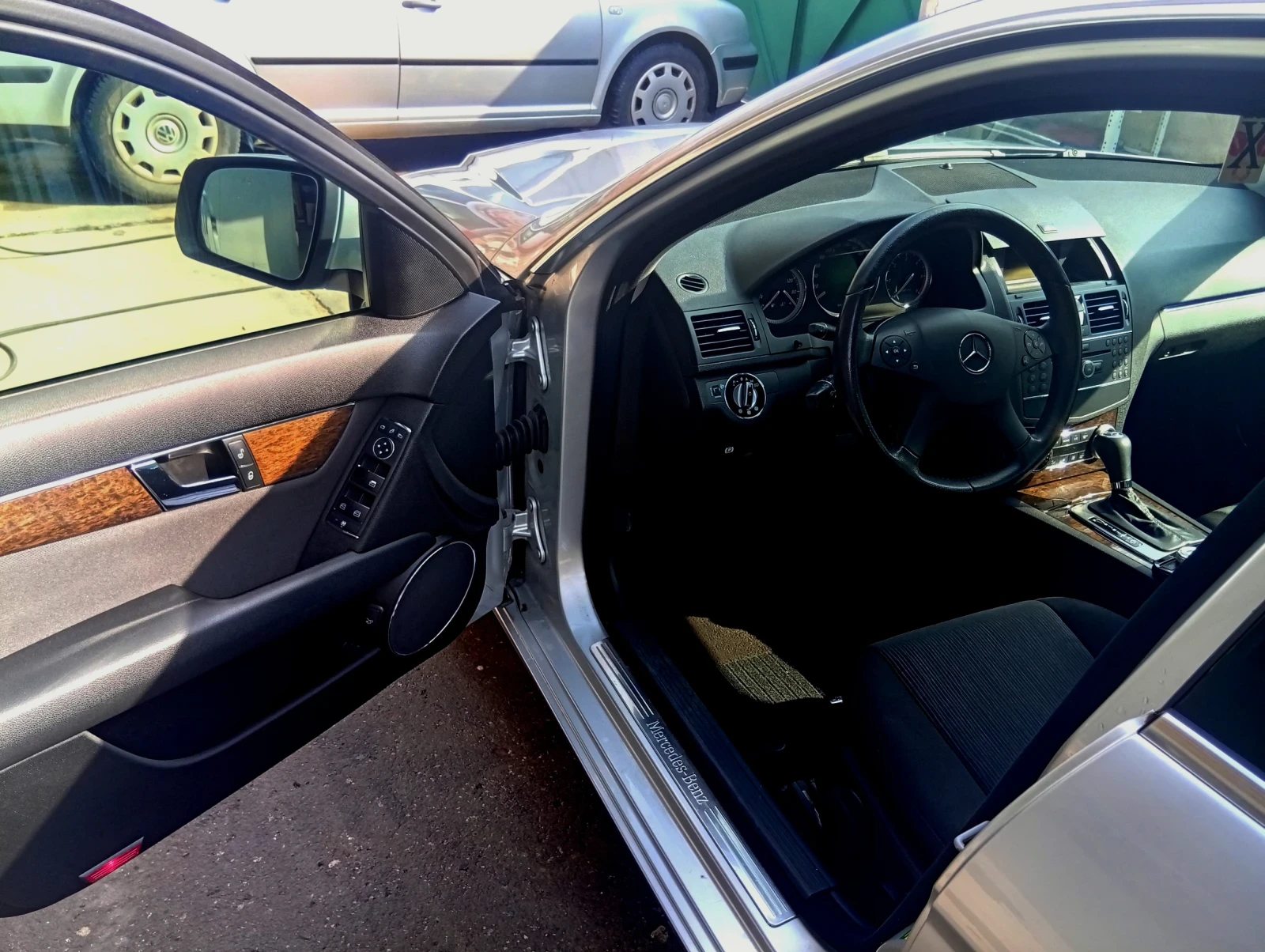 Mercedes-Benz C 220 CDI om646 automatic , снимка 16 - Автомобили и джипове - 53880566