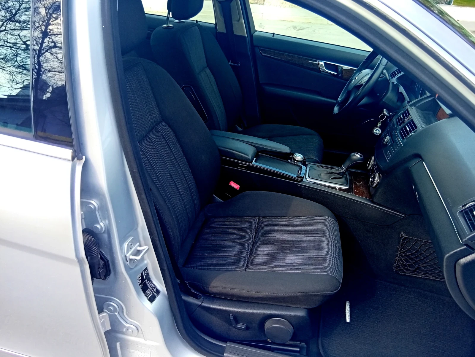 Mercedes-Benz C 220 CDI om646 automatic , снимка 10 - Автомобили и джипове - 53880566