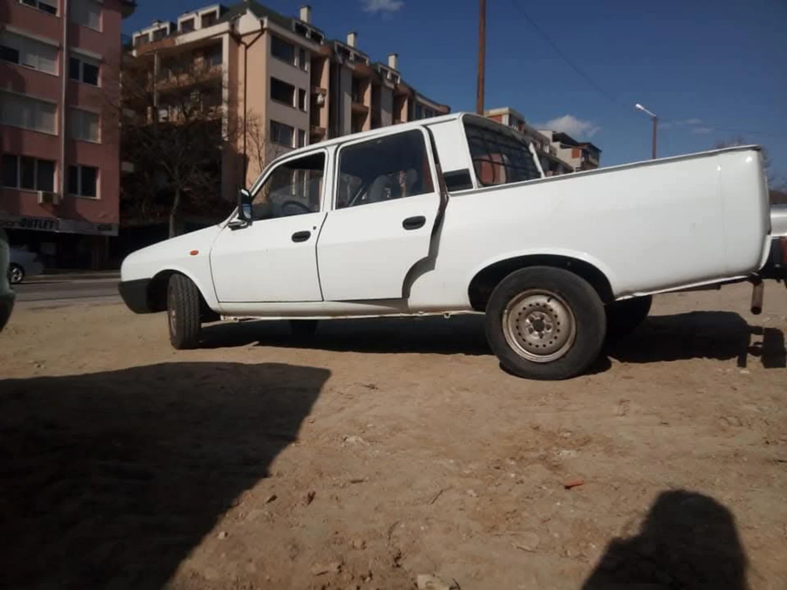 Dacia 1307 Пикап, снимка 2 - Автомобили и джипове - 54196505