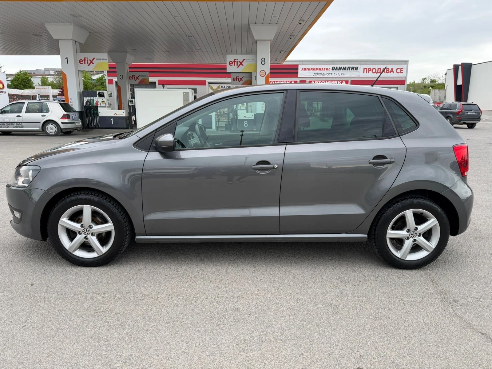 VW Polo 1.6 TDI, снимка 7 - Автомобили и джипове - 54464861