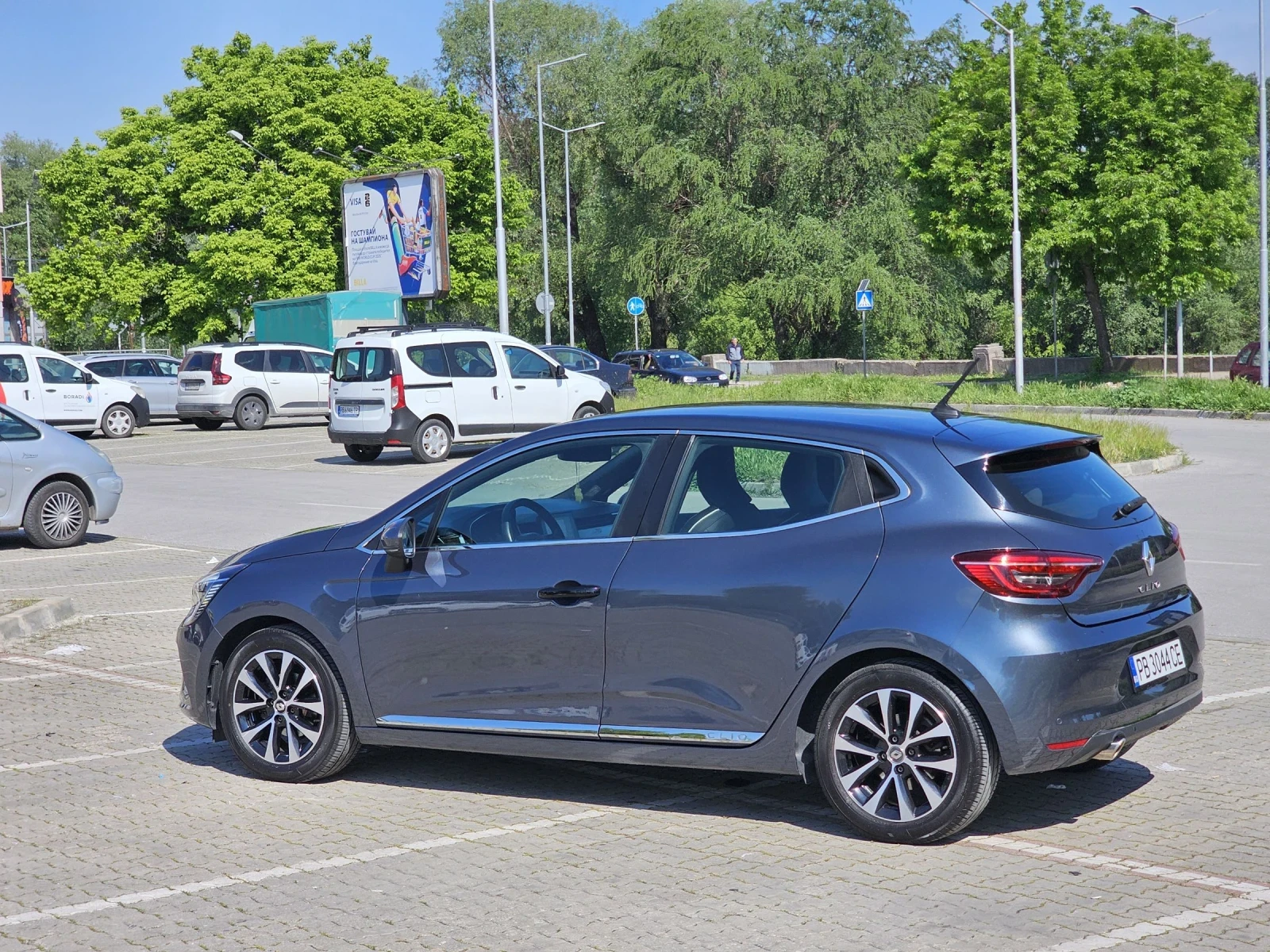 Renault Clio, снимка 7 - Автомобили и джипове - 54490169