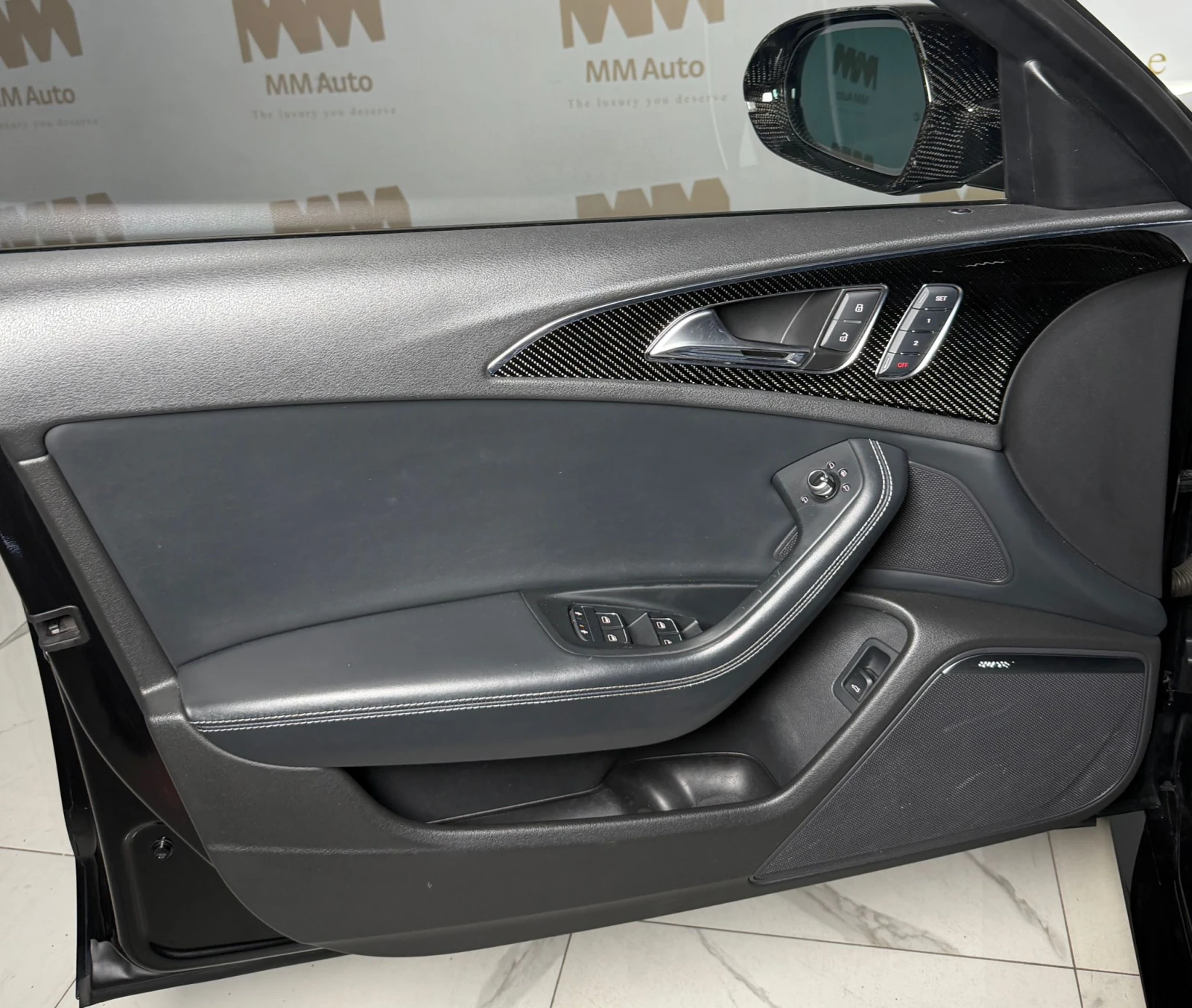 Audi Rs6 Quattro* Downpipe* Carbon* Pano* BOSE, снимка 6 - Автомобили и джипове - 54774986