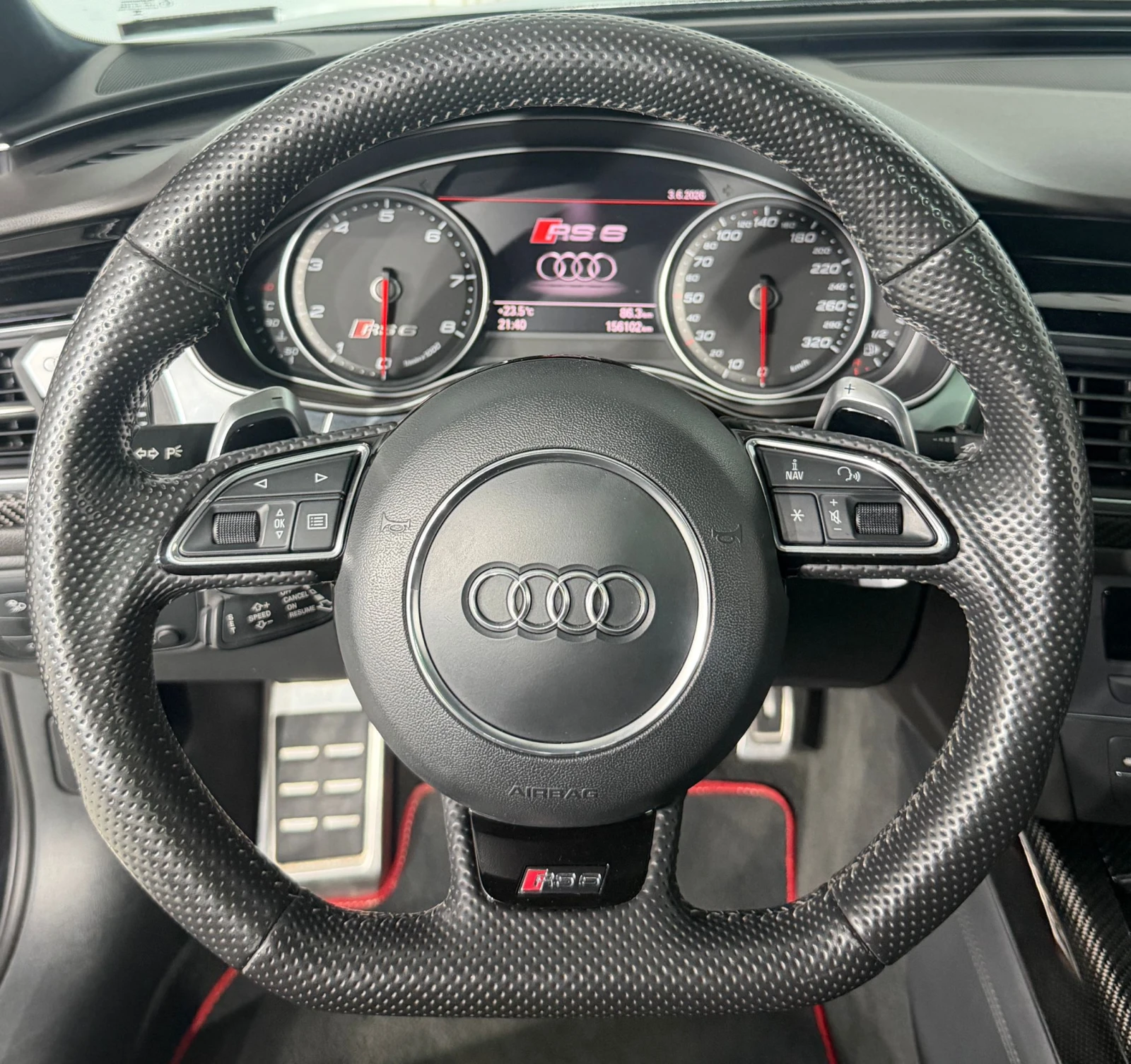 Audi Rs6 Quattro* Downpipe* Carbon* Pano* BOSE, снимка 11 - Автомобили и джипове - 54774986