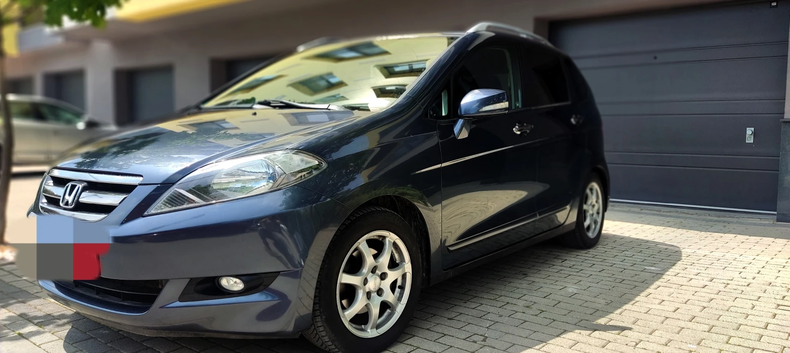 Honda Fr-v, снимка 5 - Автомобили и джипове - 54981558