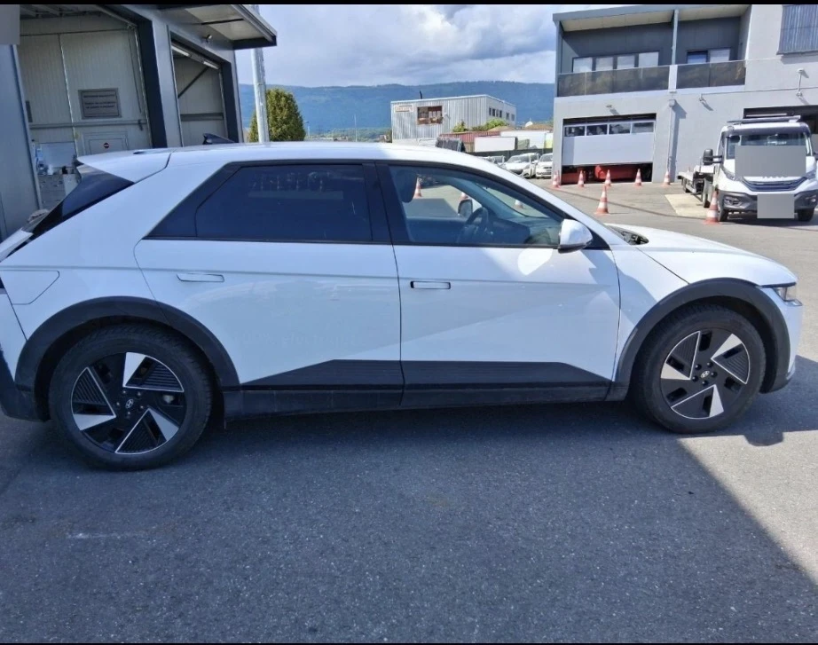 Hyundai Ioniq 5 84kWh LONG RANGE Фейса 53000 км Гаранционен, снимка 5 - Автомобили и джипове - 55153254