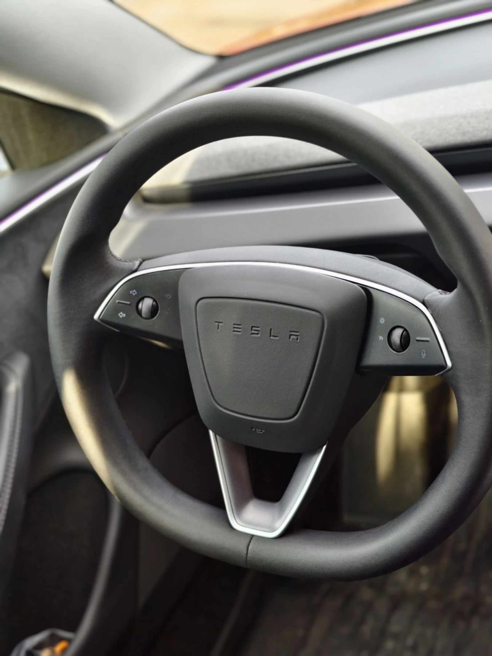 Tesla Model 3 Dual Motor, снимка 7 - Автомобили и джипове - 55315722