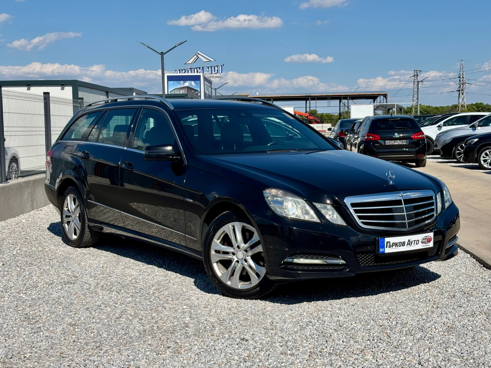 Mercedes-Benz E 250 / KOJA / NAVI / ТОП СЪСТОЯНИЕ , снимка 3 - Автомобили и джипове - 55448062
