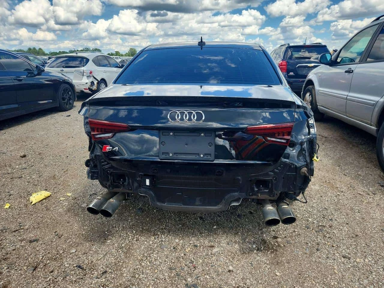 Audi S4  CARFAX / B&0/LED/МАСАЖИ, снимка 6 - Автомобили и джипове - 55632591