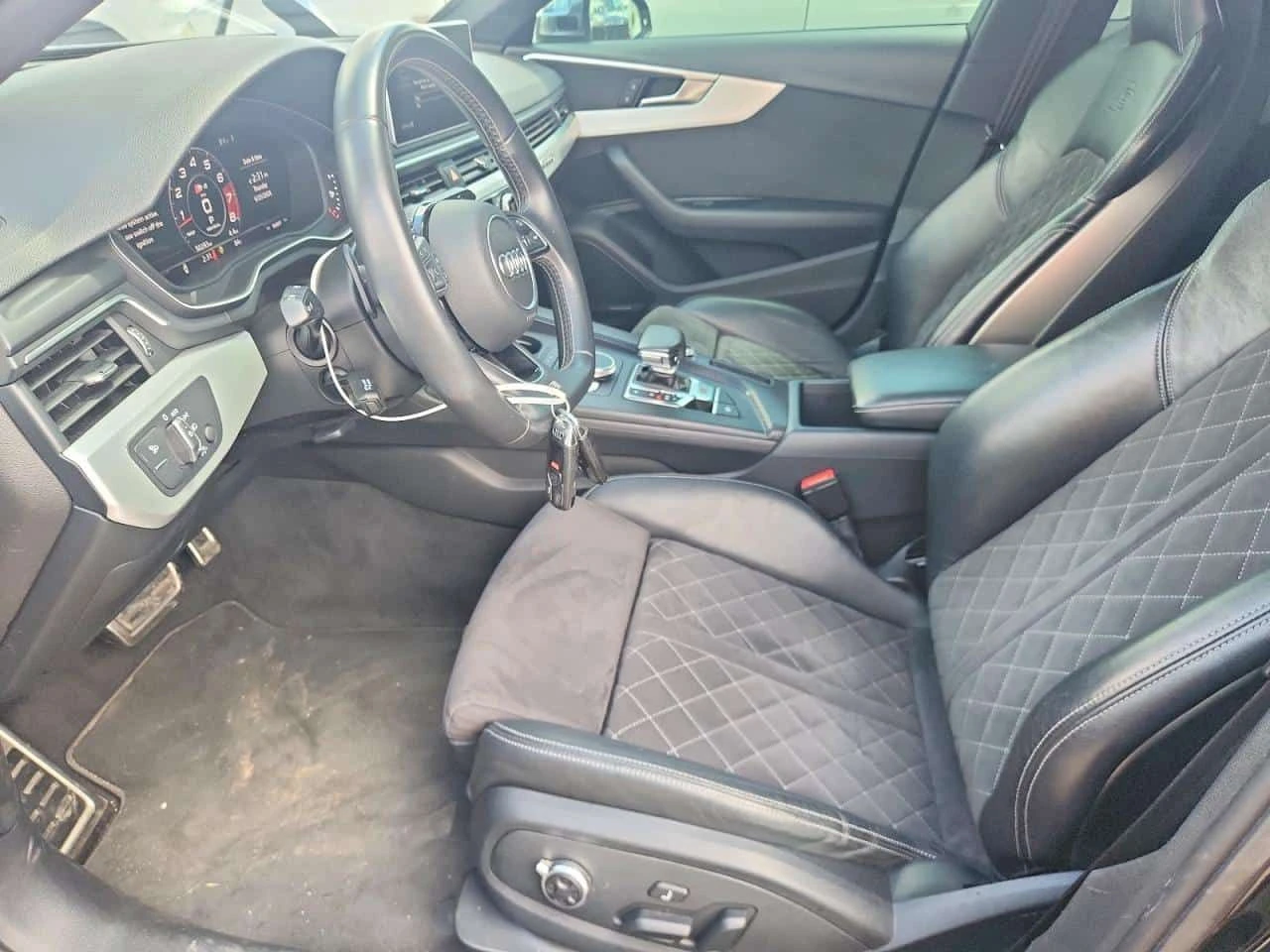Audi S4  CARFAX / B&0/LED/МАСАЖИ, снимка 7 - Автомобили и джипове - 55632591