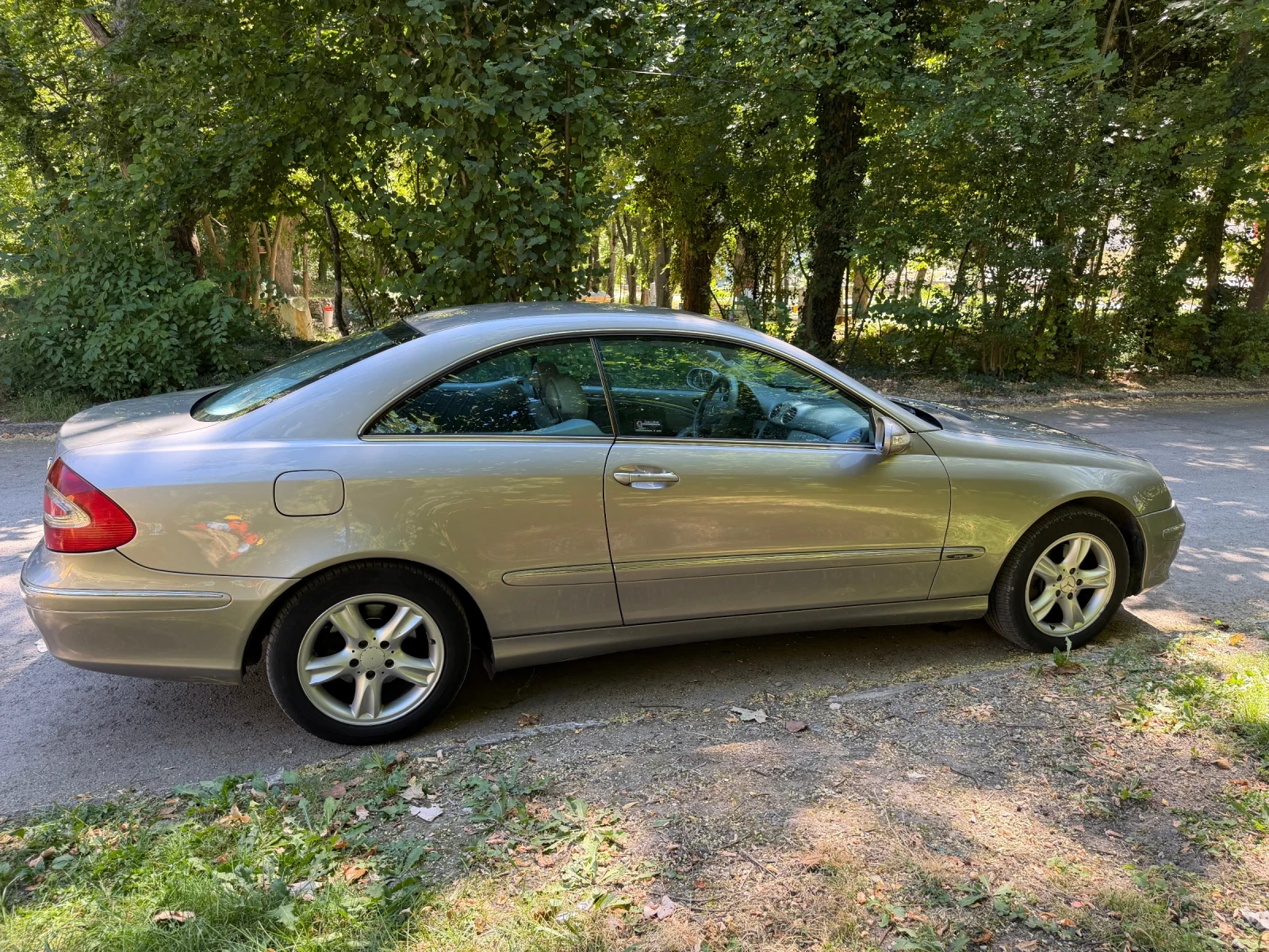 Mercedes-Benz CLK, снимка 6 - Автомобили и джипове - 55717213