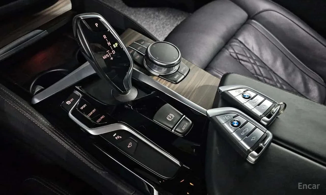 BMW 530 530i xDrive M Sport Package Plus* ����������*  | Mobile.bg � ����������� 9