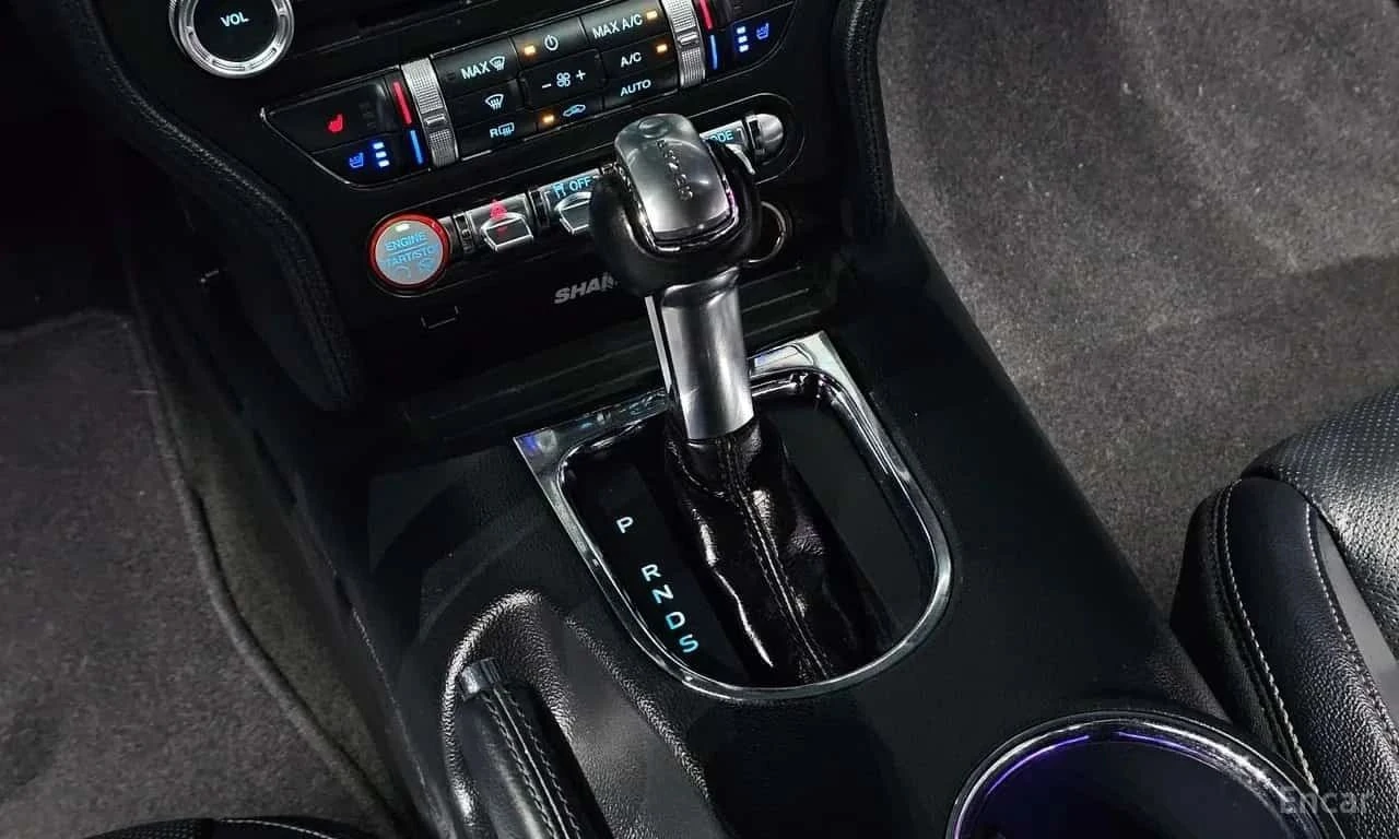 Ford Mustang, снимка 15 - Автомобили и джипове - 56689906