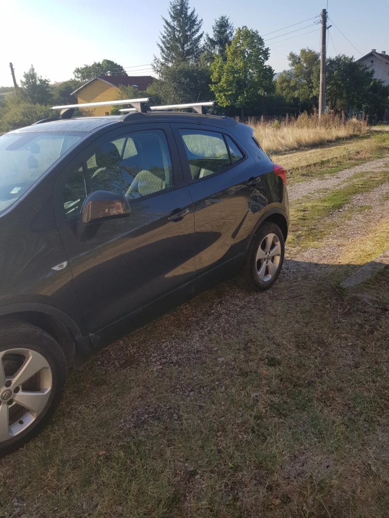 Opel Mokka, снимка 4 - Автомобили и джипове - 52260871