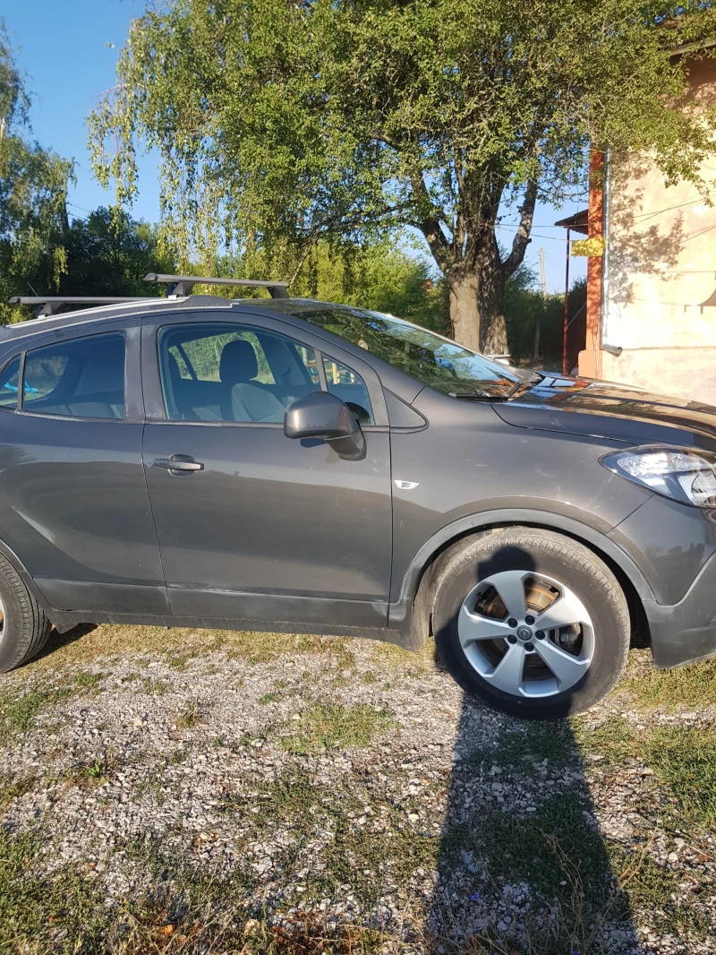 Opel Mokka, снимка 2 - Автомобили и джипове - 52260871