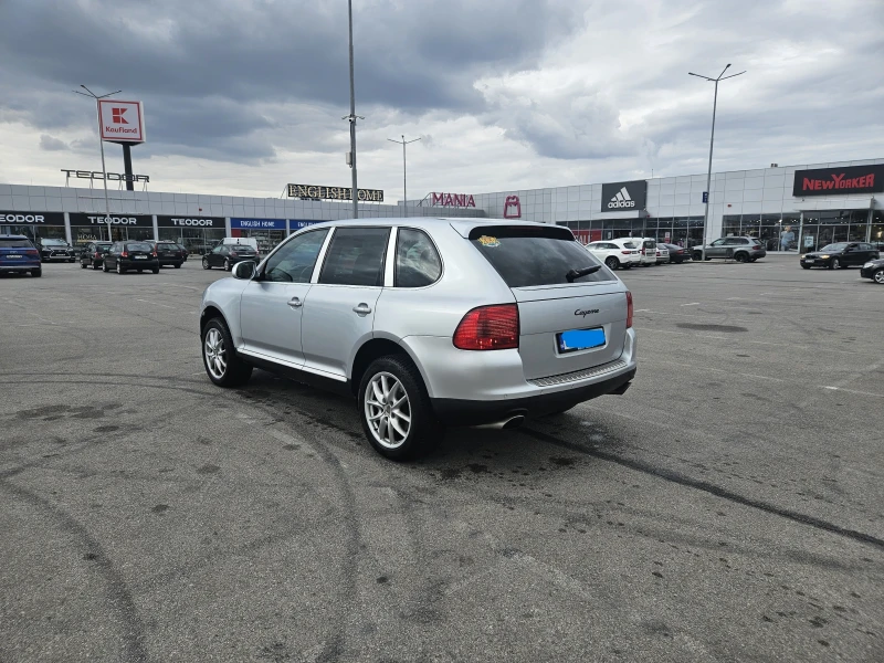 Porsche Cayenne, снимка 4 - Автомобили и джипове - 52052407