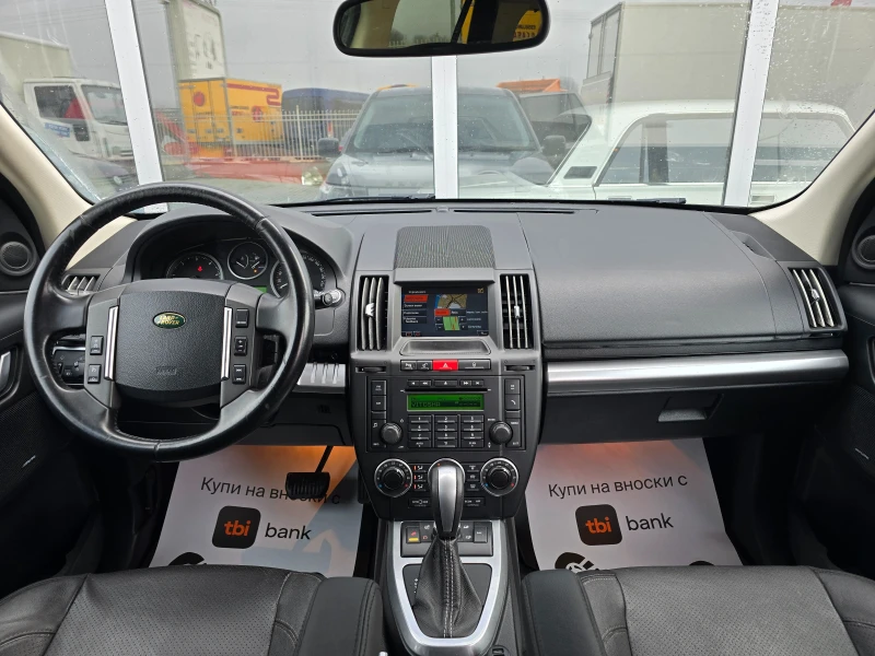 Land Rover Freelander Автоматик !! 4x4 !! Навигация !! Топ !!, снимка 13 - Автомобили и джипове - 53459828