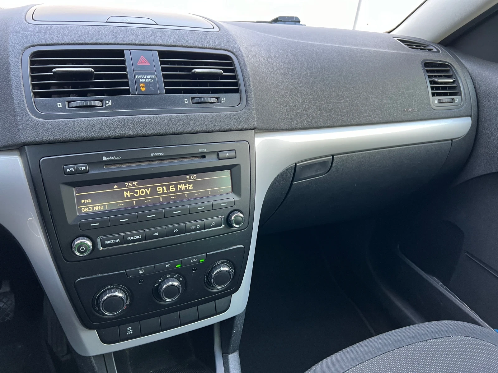 Skoda Yeti 2.0 TDI- 110..* *  *   | Mobile.bg   15